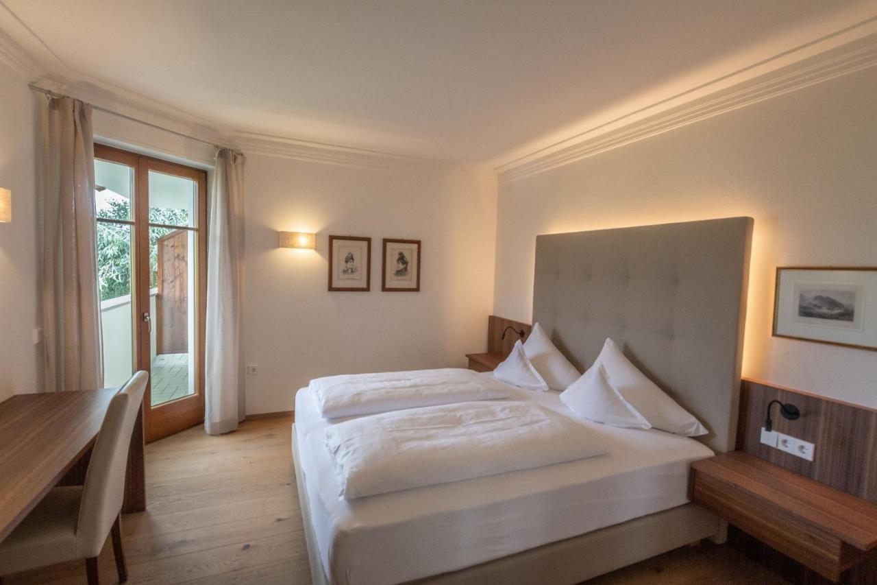 Hotel Girlanerhof Appiano Sulla Strada Del Vino Esterno foto