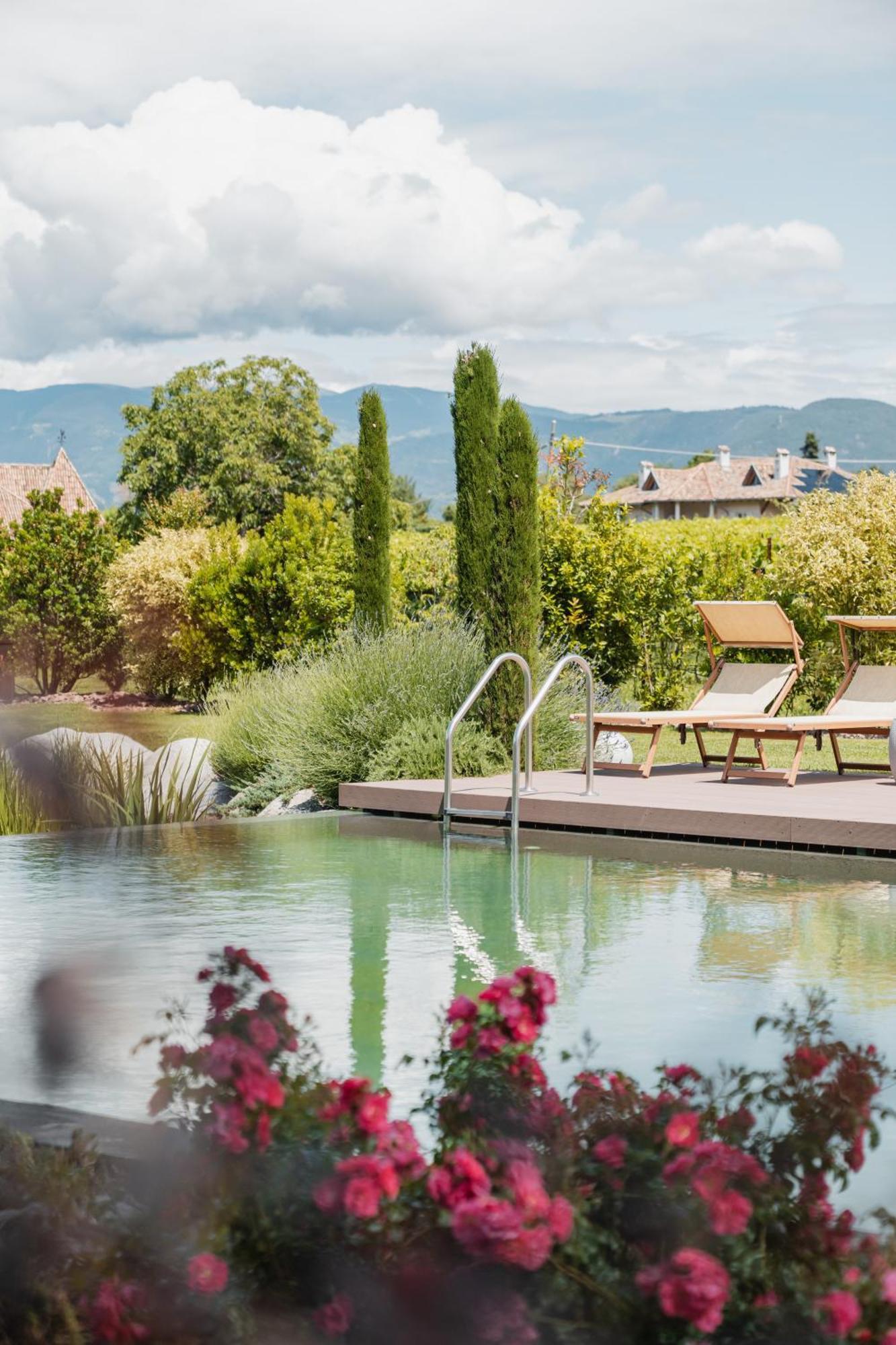 Hotel Girlanerhof Appiano Sulla Strada Del Vino Esterno foto