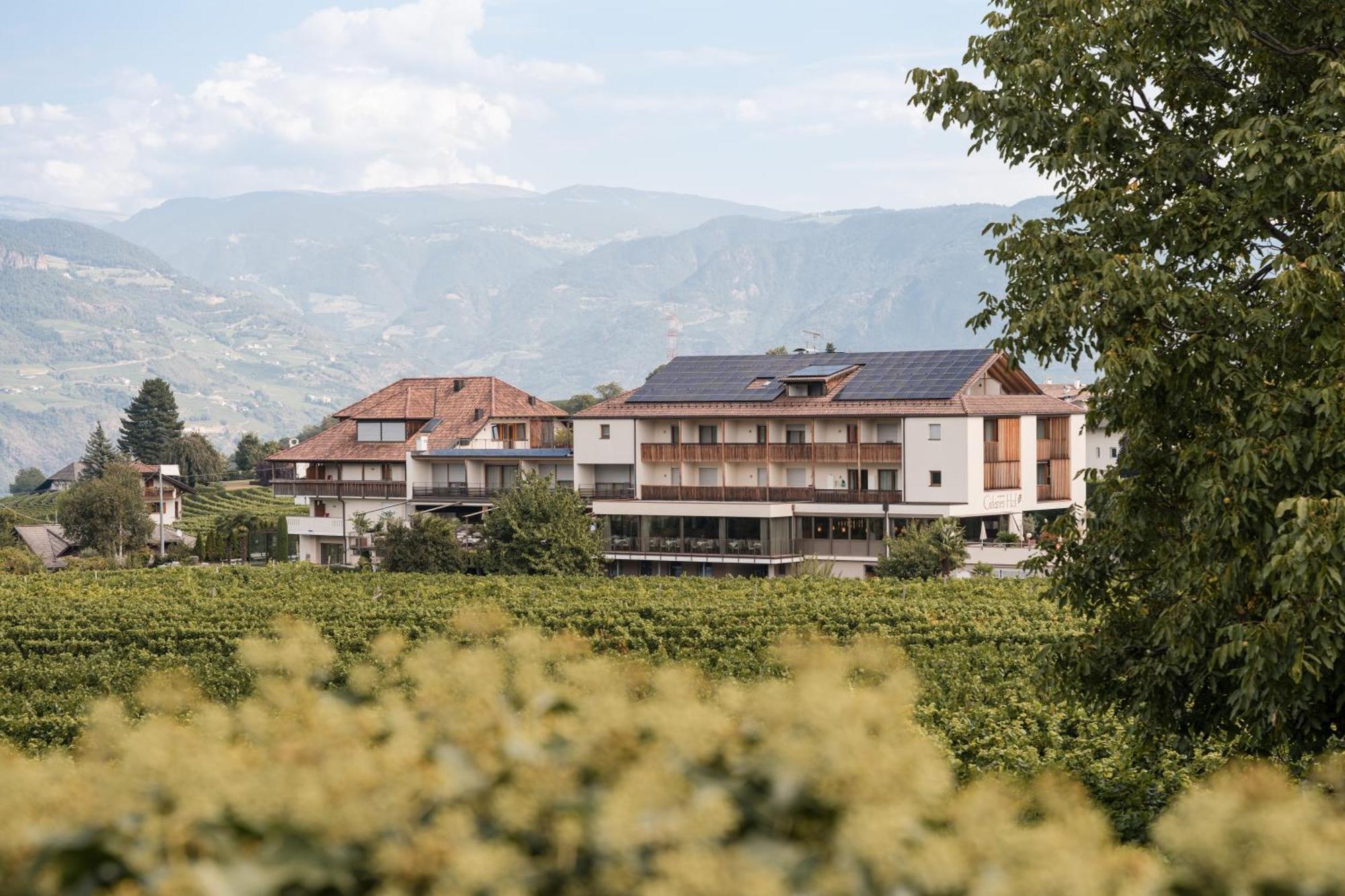 Hotel Girlanerhof Appiano Sulla Strada Del Vino Esterno foto
