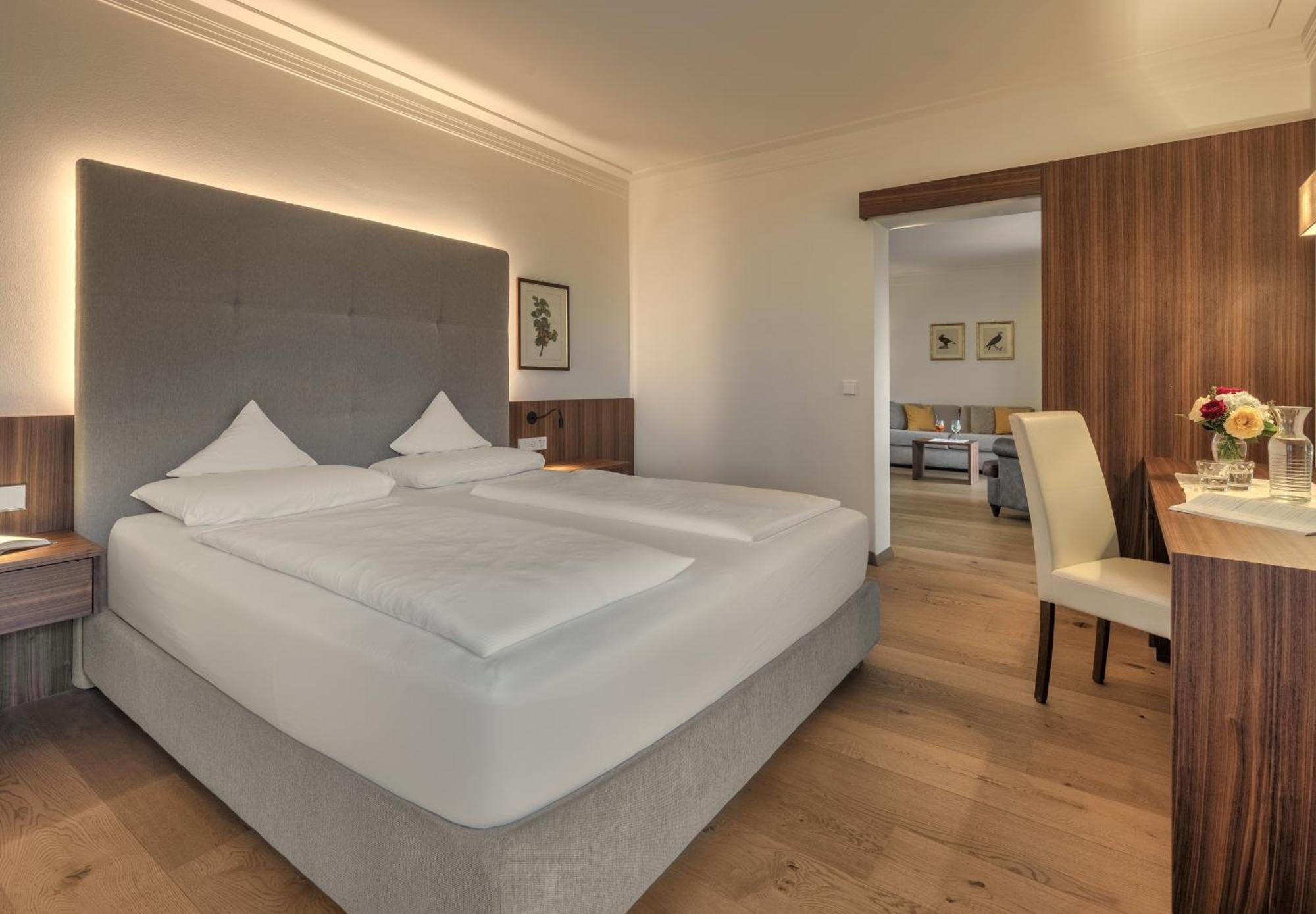 Hotel Girlanerhof Appiano Sulla Strada Del Vino Esterno foto